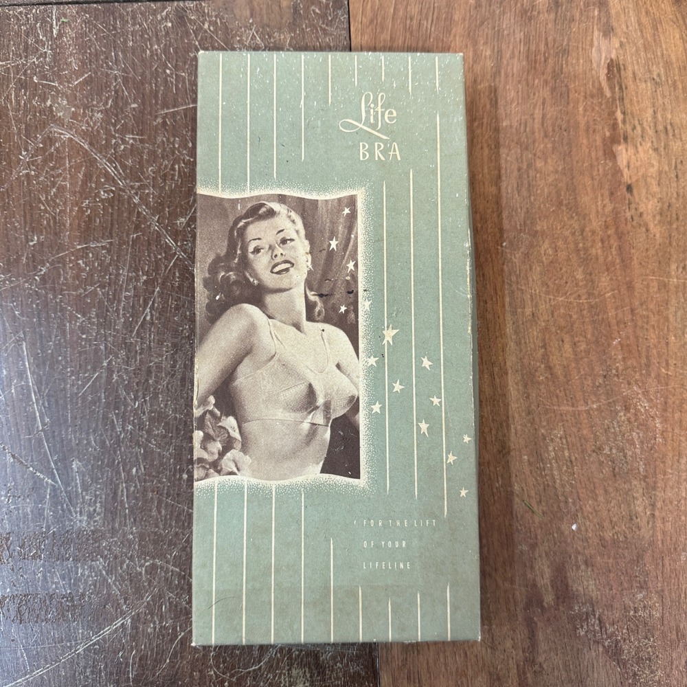 Vintage Life Formfit Bra Box‎ Only 578 C White 1950s EMPTY display decor